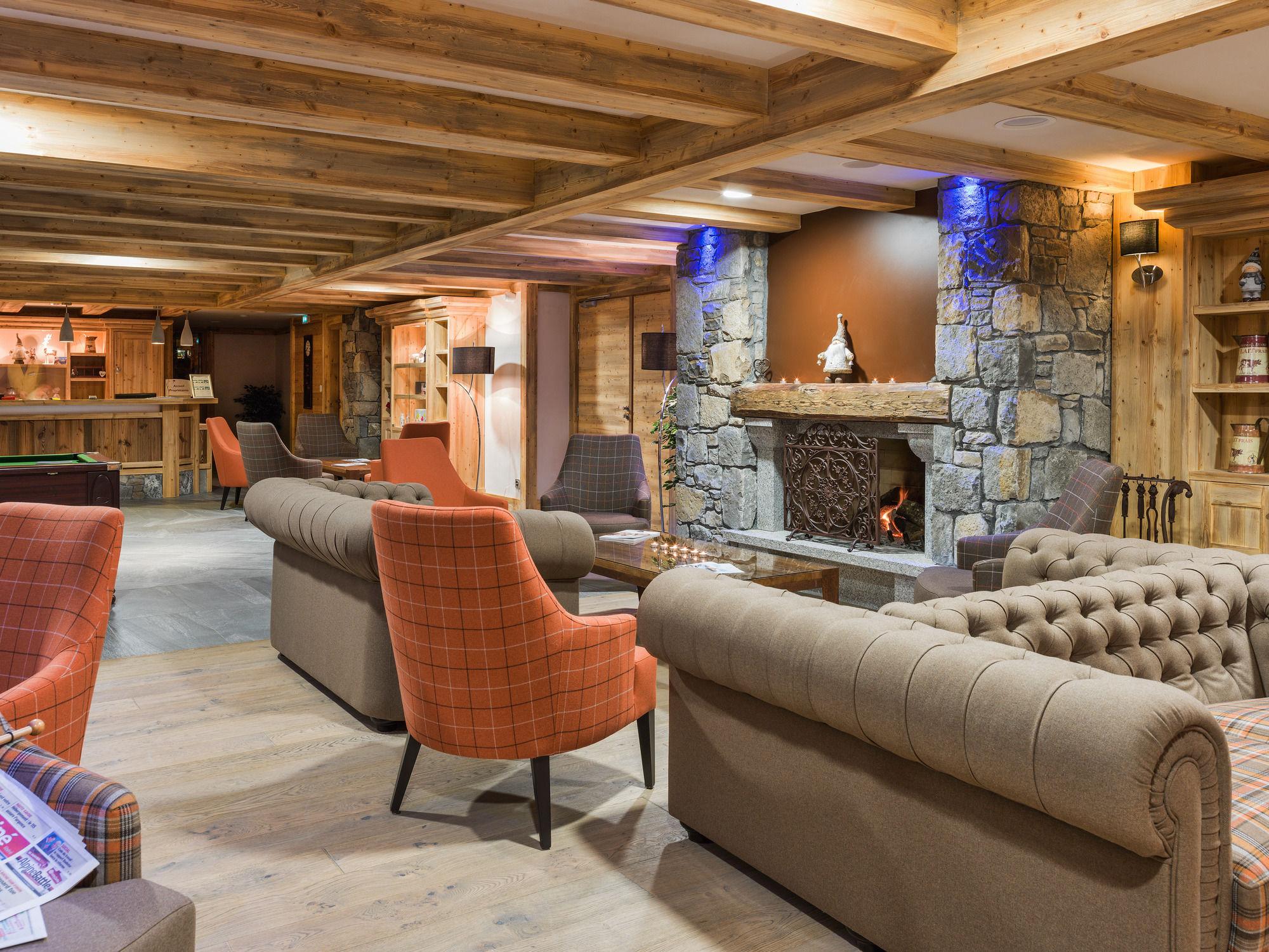 Cgh Residence Boutique Les Chalets De Layssia Samoëns Eksteriør billede